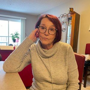 Meet your Posher, Linda